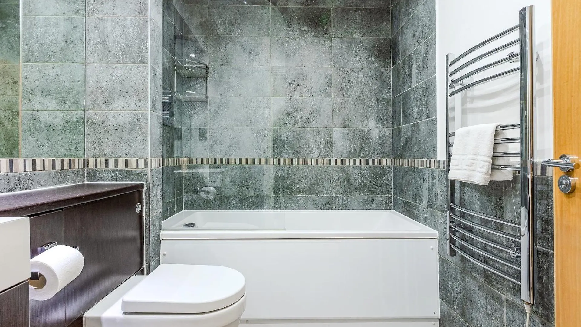 Welcoming 2Br Near London Bridge, Shard, Borough Apartment